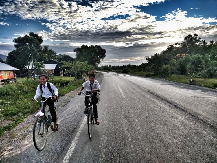 Laos Cycling To Cambodia and Vietnam 23 Days
